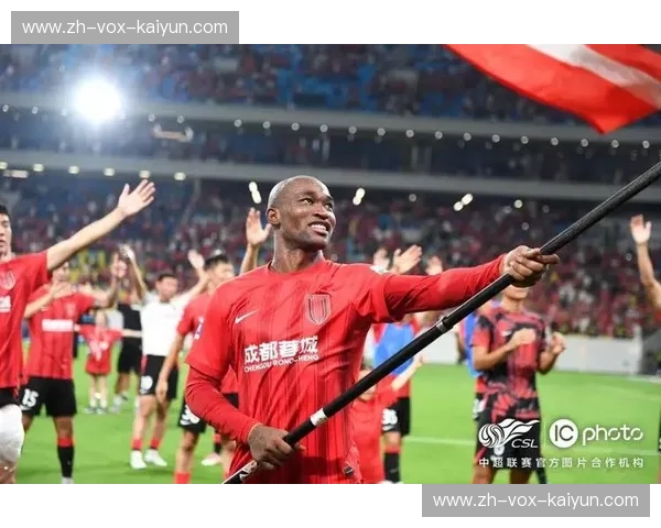 红色的巅峰史诗与北方的坚韧战歌:广州恒大与长春亚泰的宿命对决 红色的巅峰史诗与北方的坚韧战歌:广州恒大与长春亚泰的宿命对决